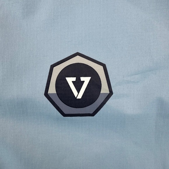 VISSLA The Trip Hooded Windbreaker Jacket VISSLA Men's M Light Blue *Read - Picture 5 of 16